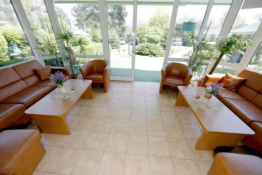 Hotel Decebal Neptun Εξωτερικό φωτογραφία