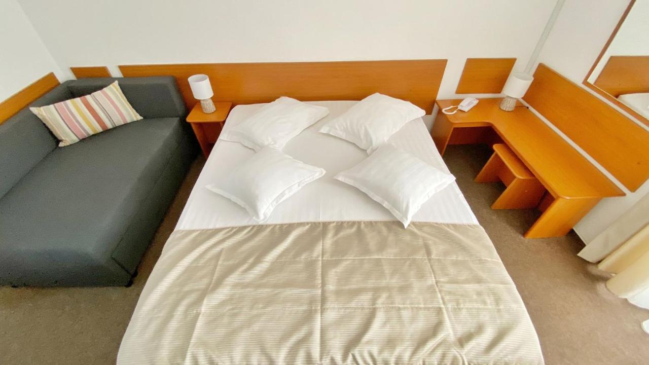 Hotel Decebal Neptun Εξωτερικό φωτογραφία
